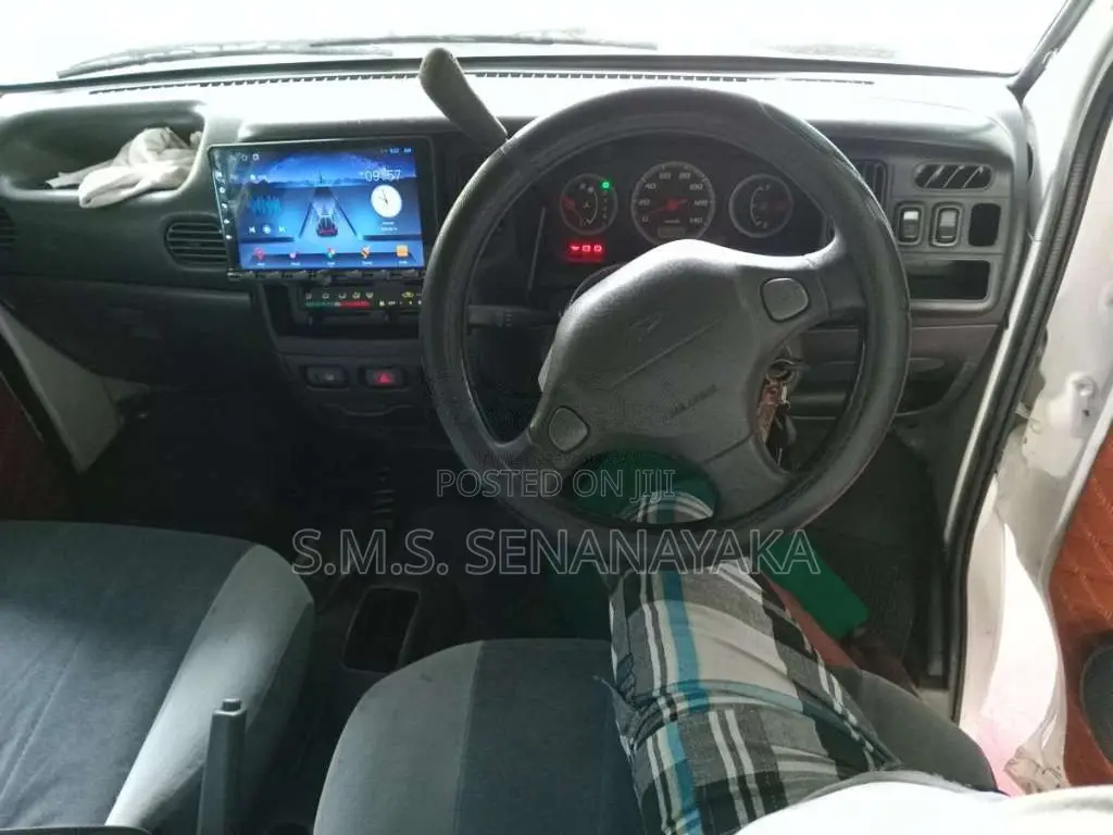 Daihatsu S200 1999 Van (Used)