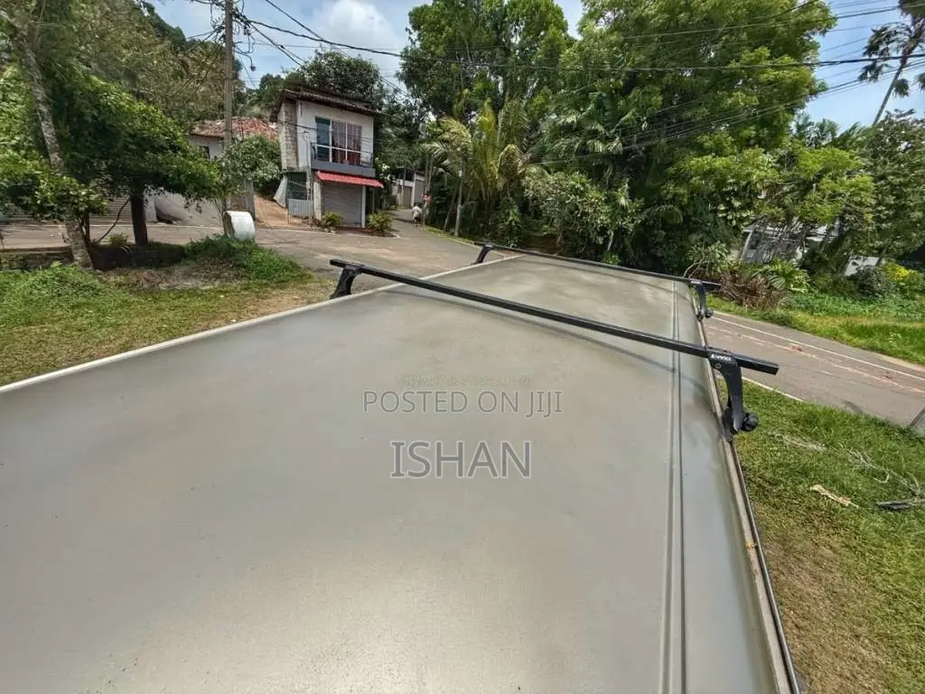 Nissan Caravan 1994 Van (Used)