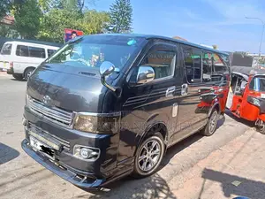 Toyota KDH 2007 Van (Used)