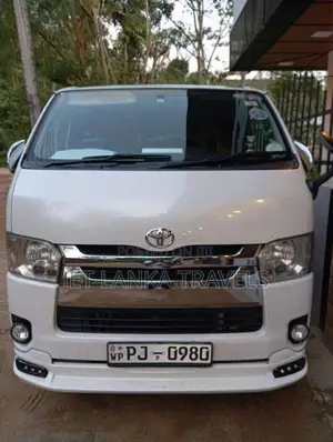 Toyota Kdh Super GL 2014 Van (Used)