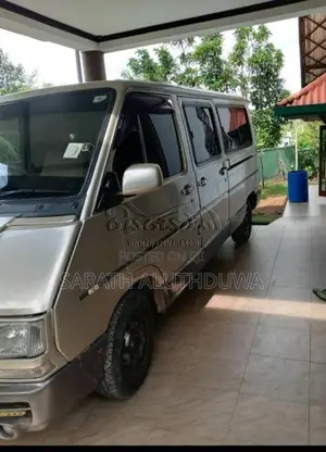 Tata Winger 2011 Van (Used)