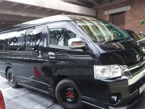 Toyota KDH 211 2007 Van (Used)