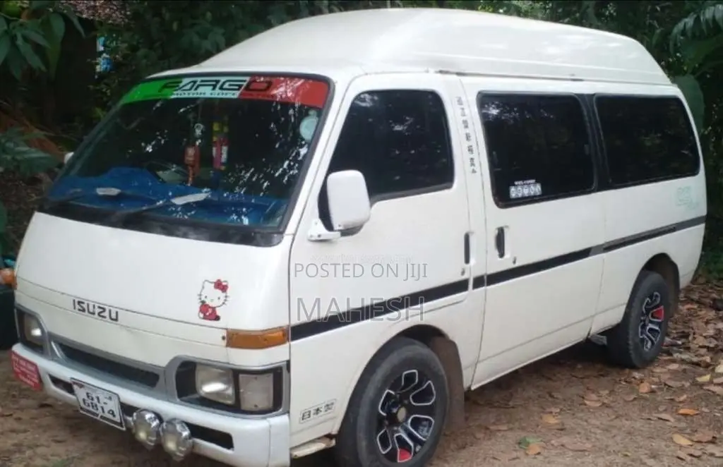Isuzu Fargo 1993 Van (Used)