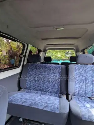 Toyota Noah CR41 1997 Van (Used)