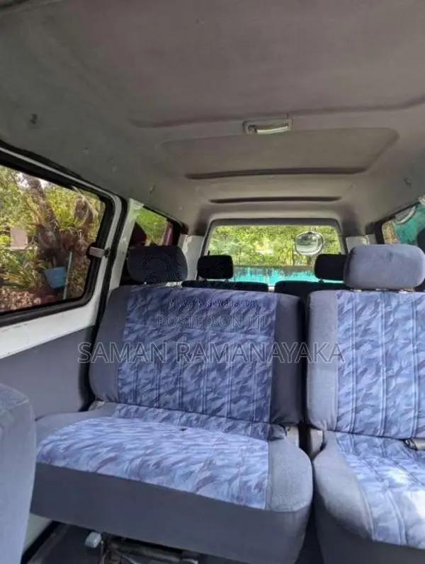 Toyota Noah CR41 1997 Van (Used)