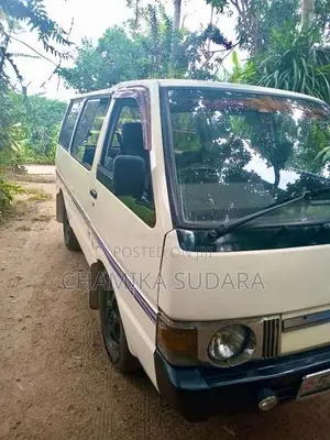 Nissan Vanette 1986 Van (Used)