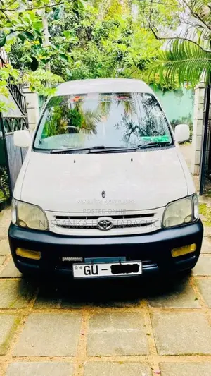Toyota TownAce Noah 1998 Van (Used)