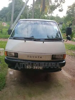 Toyota TownAce 1988 Van (Used)