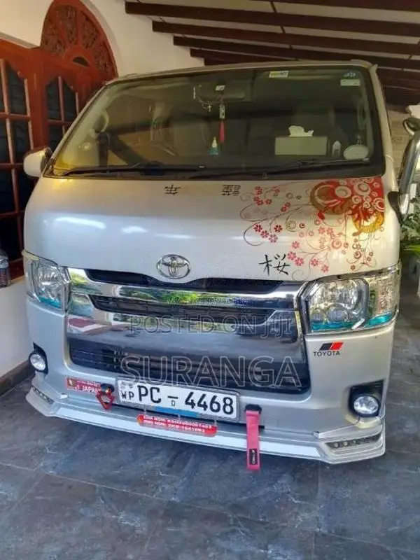 Toyota KDH 200 2007 Van (Used)