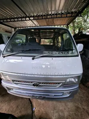 Toyota HIACE 1990 Van (Used)