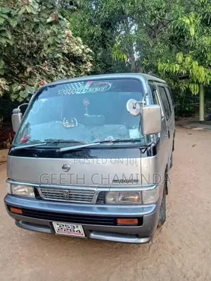 Nissan VRE 24 1994 Van (Used)