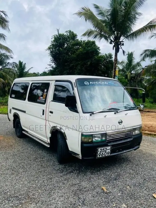 Nissan Caravan E24 1998 Van (Used)