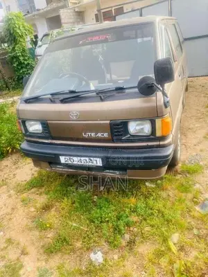 Toyota LiteAce 1989 Van (Used)