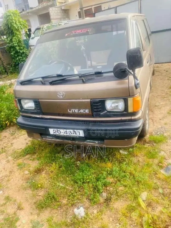 Toyota LiteAce 1989 Van (Used)