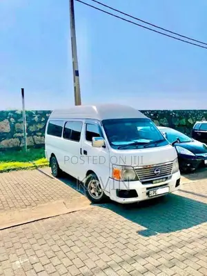 Nissan E25 High Roof 2009 Van (Used)