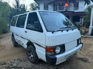 Nissan Vanette 1991 Van (Used)