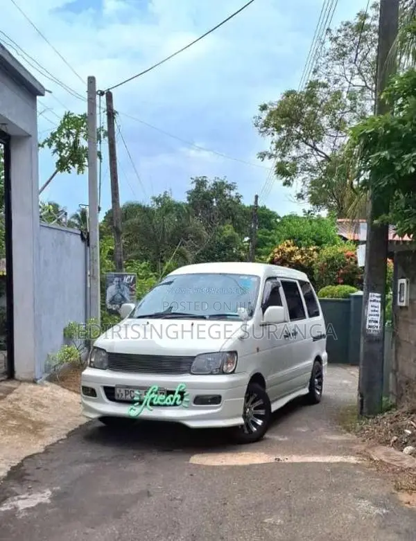 Toyota KR42 2006 Van (Used)