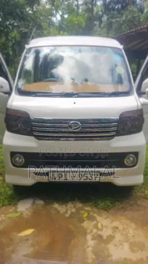 Daihatsu Atrai Wagon 2017 Van (Used)