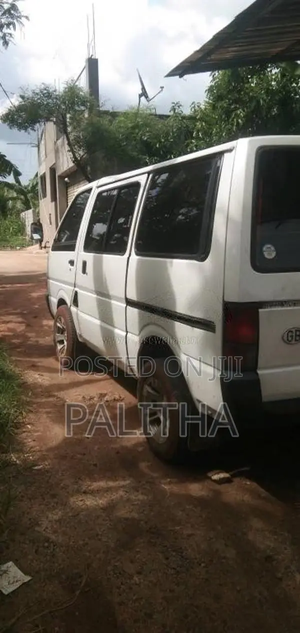 Nissan LD 20 1990 Van (Used)