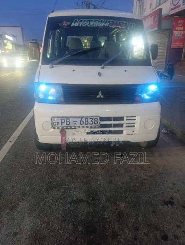 Mitsubishi MiniCab 2003 Van (Used)