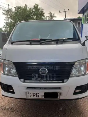 Nissan Caravan 2011 Van (Used)