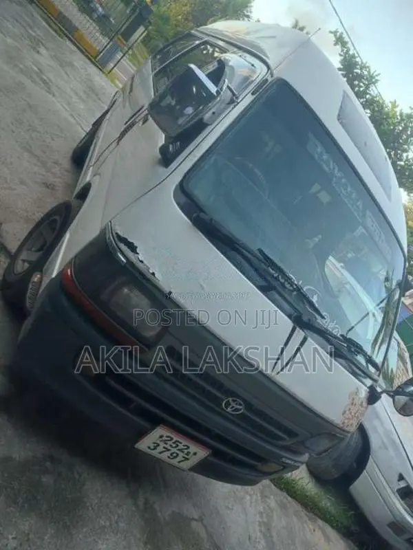 Toyota HIACE 1994 Van (Used)