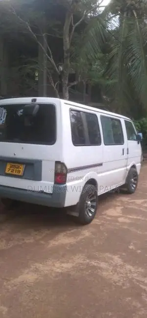 Mazda BONGO 1994 Van (Used)