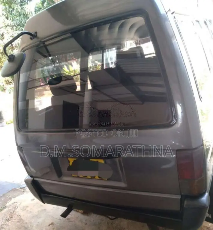 Nissan Vanette 1987 Van (Used)