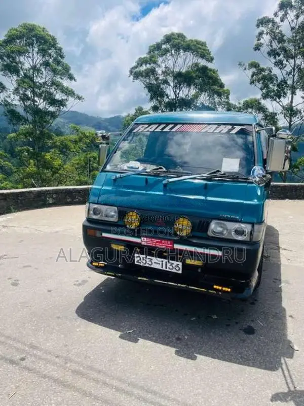 Mitsubishi Delica PO15 1999 Van (Used)