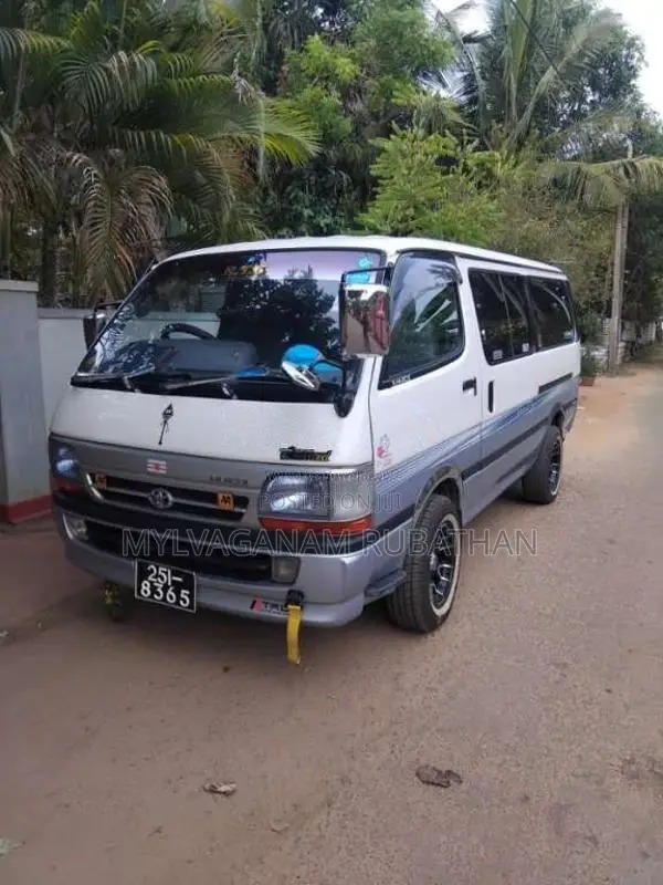 Toyota Hiace 113 1998 Van (Used)
