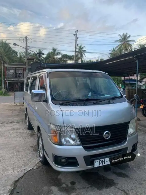 Nissan Caravan E25 2011 Van (Used)