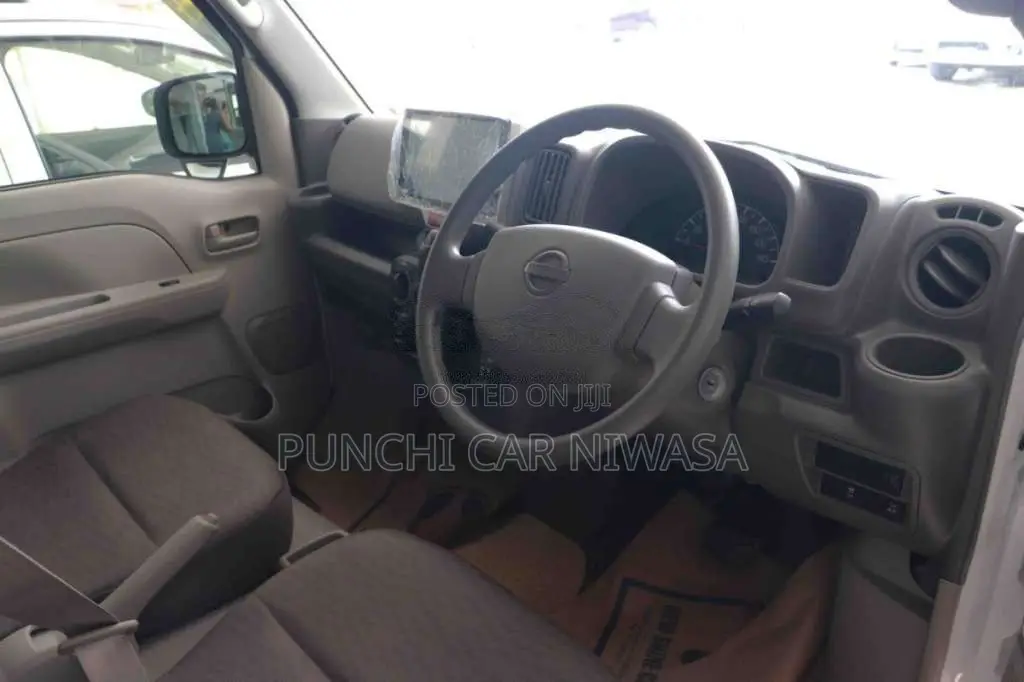Nissan Clipper 2023 Van (Used)