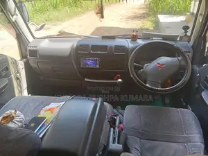 Mitsubishi TC-SKE6VM 2018 Van (Used)