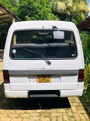 Mazda Bongo 2001 Van (Used)