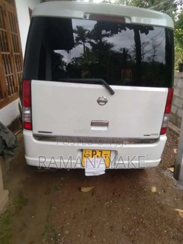 Nissan Clipper Wagon 2014 Van (Used)