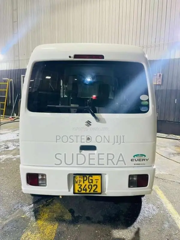 Suzuki Every 2014 Van (Used)