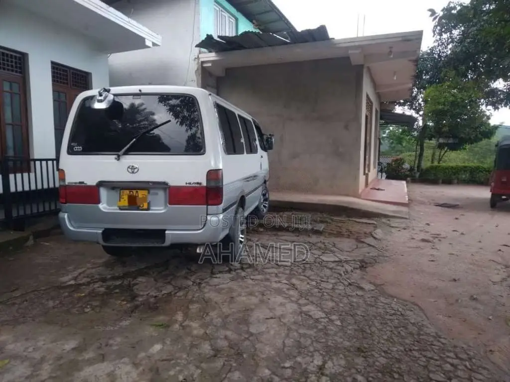 Toyota LH113 Super GL 1997 Van (Used)