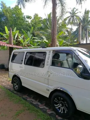 Mazda Bongo 2000 Van (Used)