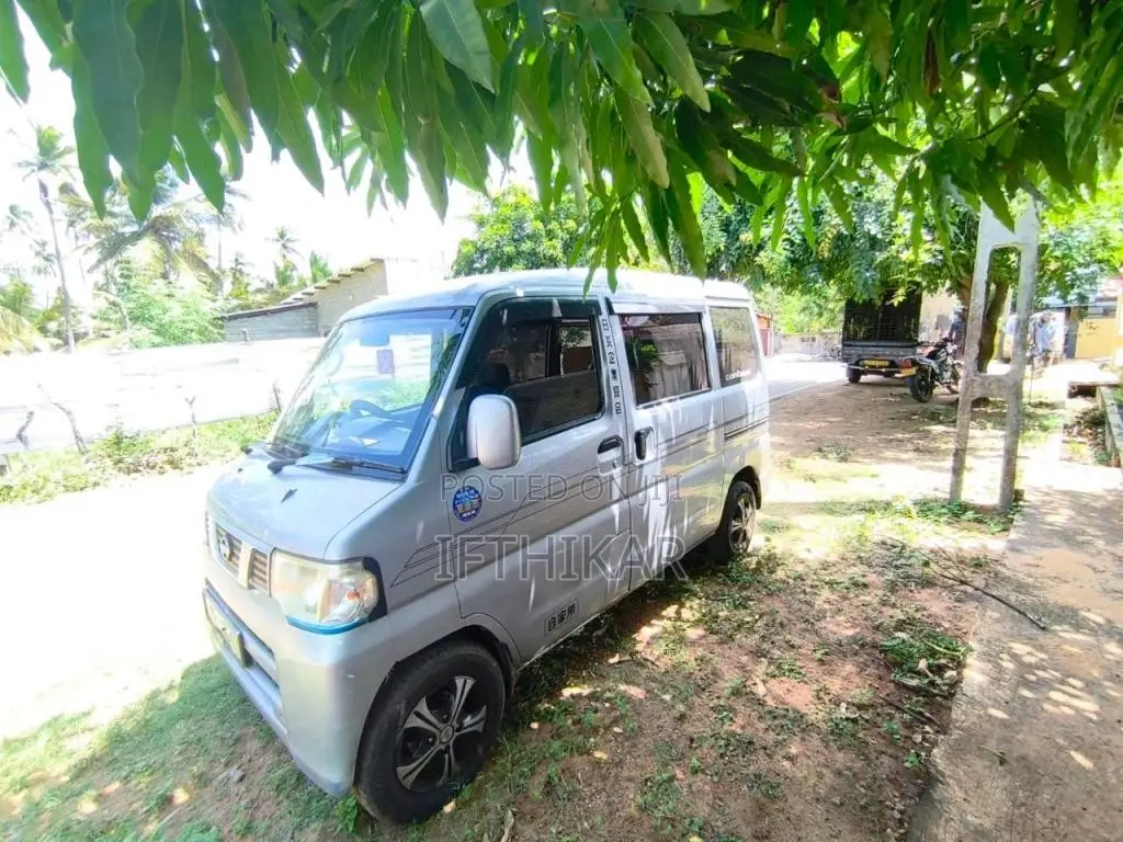 Nissan Clipper 2013 Van (Used)