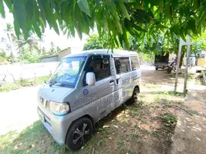 Nissan Clipper 2013 Van (Used)