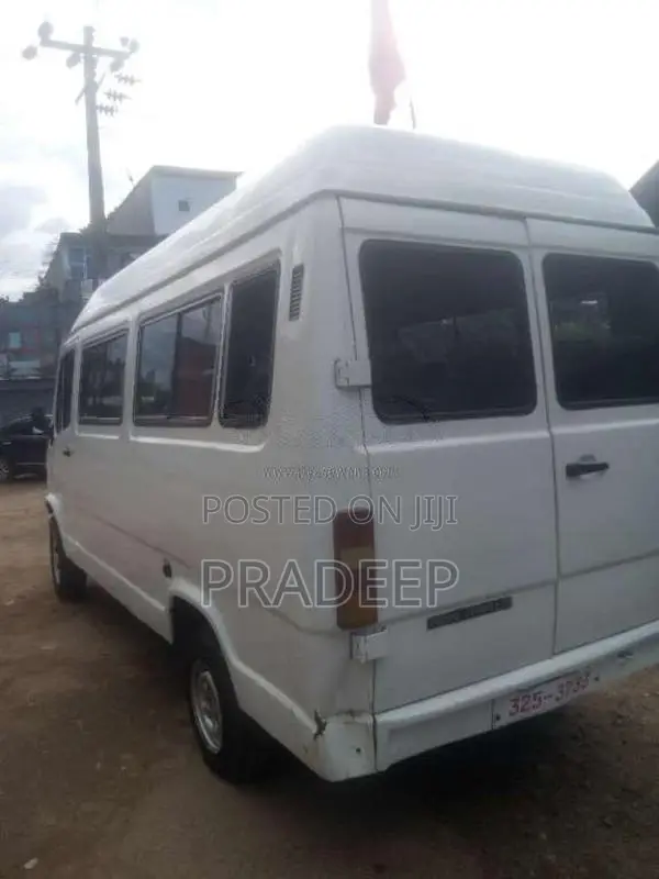 Force Tempo 2007 Van (Used)