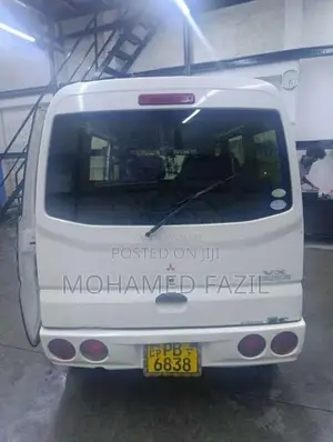 Mitsubishi MiniCab 2003 Van (Used)