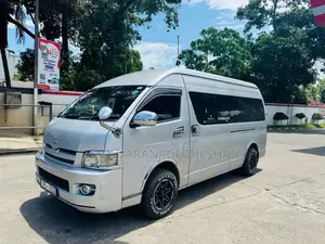 Toyota KDH High Roof 2008 Van (Used)