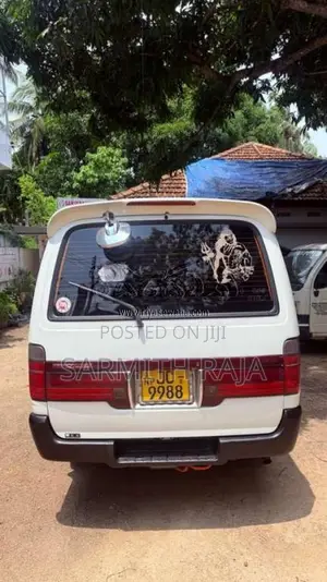 Toyota HIACE 1999 Van (Used)