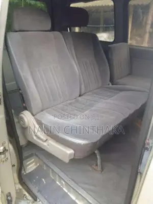 Toyota Noah 1999 Van (Used)