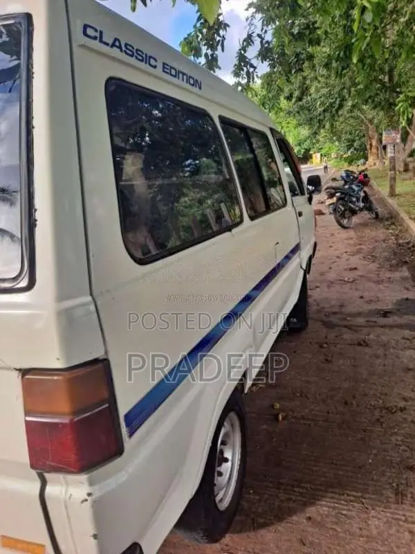 Toyota LiteAce 1987 Van (Used)