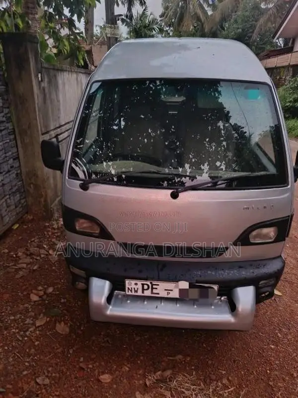 Micro Mpv 2009 Van (Used)