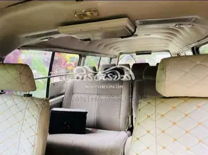 Nissan Caravan 1996 Van (Used)
