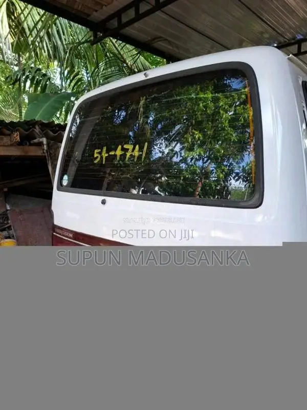 Toyota HIACE 1990 Van (Used)