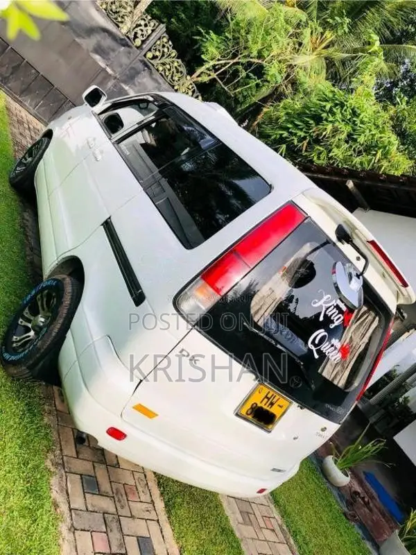 Toyota Noah Kr42 1998 Van (Used)